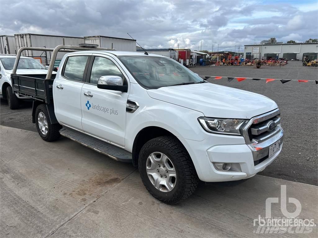 Ford RANGER ピックアップ／ドロップサイド