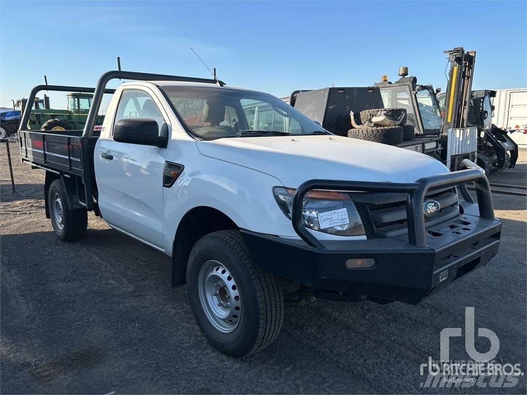 Ford RANGER ピックアップ／ドロップサイド