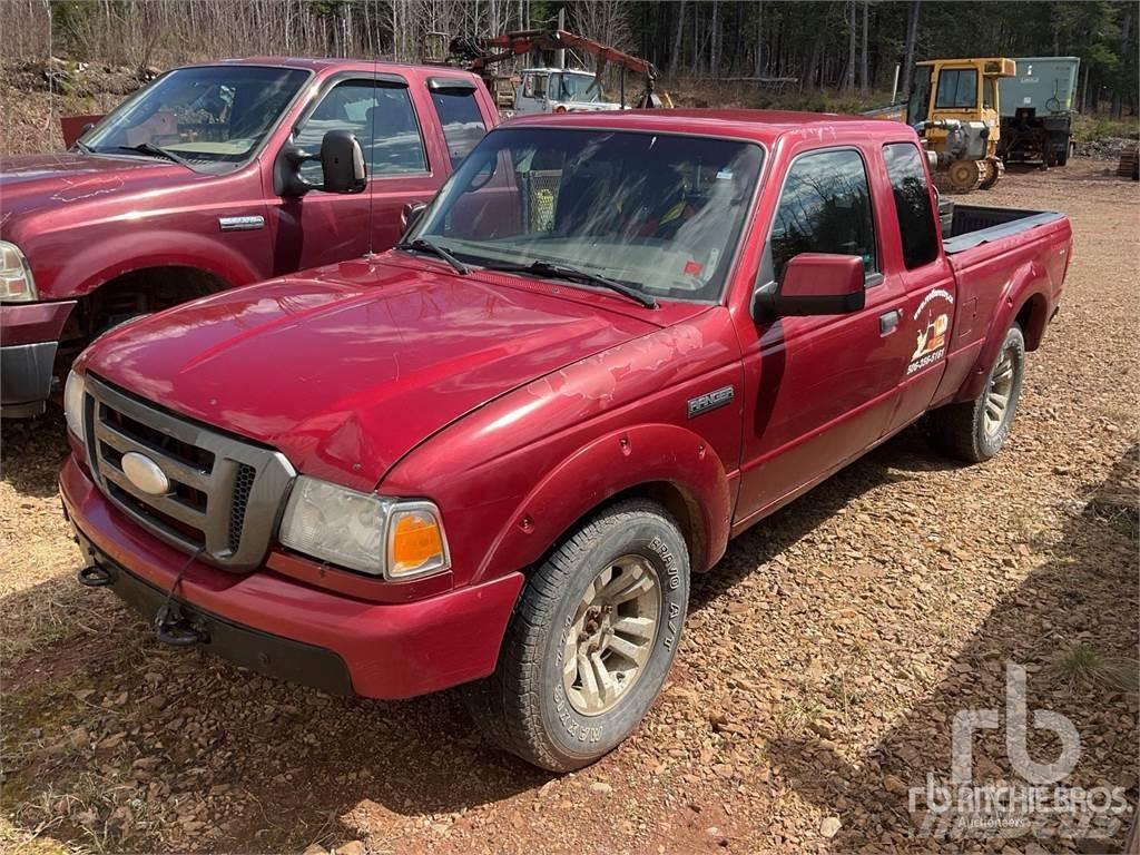 Ford RANGER ピックアップ／ドロップサイド