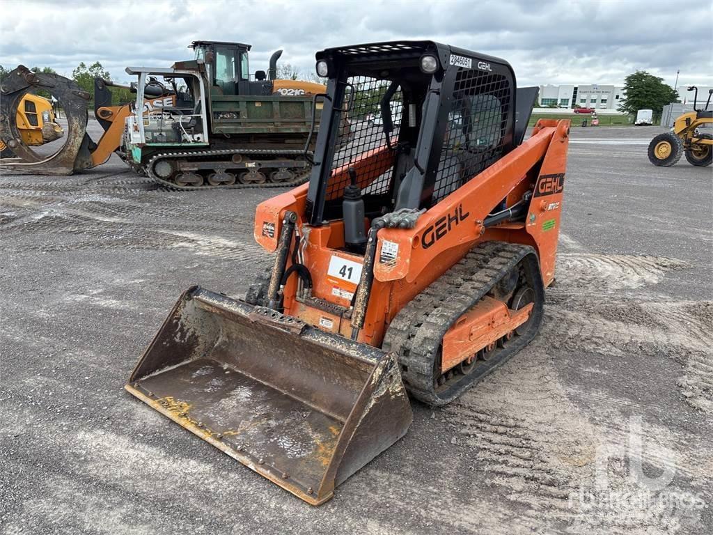 Gehl RT135 スキッドステアローダー