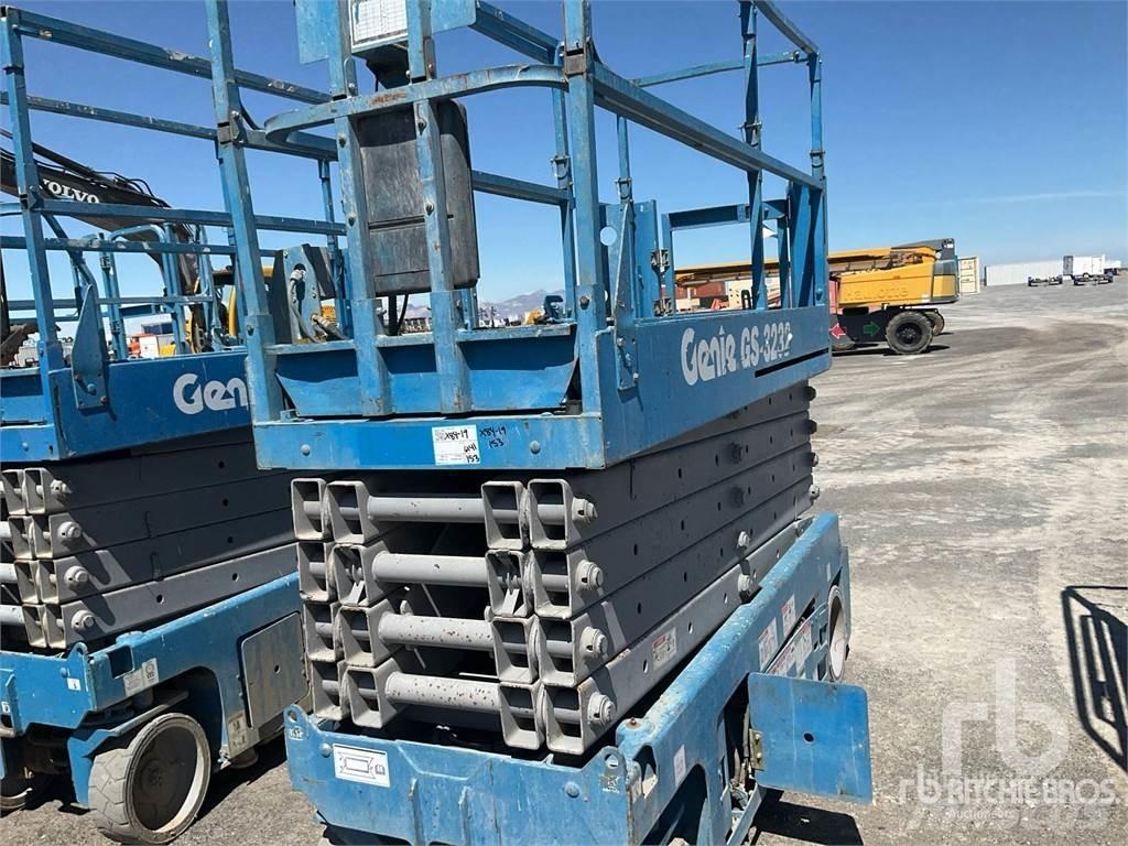 Genie GS-3232 シザースリフト