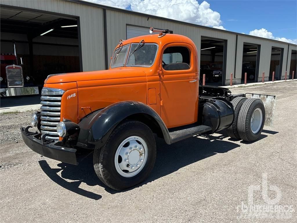 GMC AMCR-622 中古トラクターヘッド | トレーラーヘッド