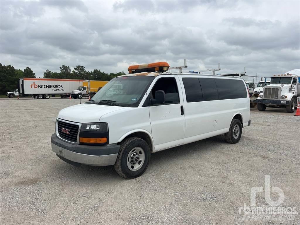 GMC G3500 パネルバン