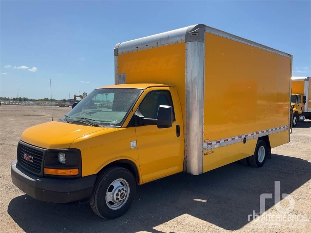 GMC SAVANA 3500 パネルバン