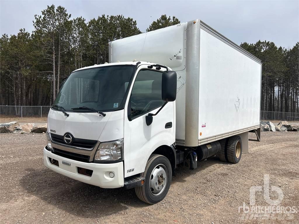 Hino 165 パネルバン