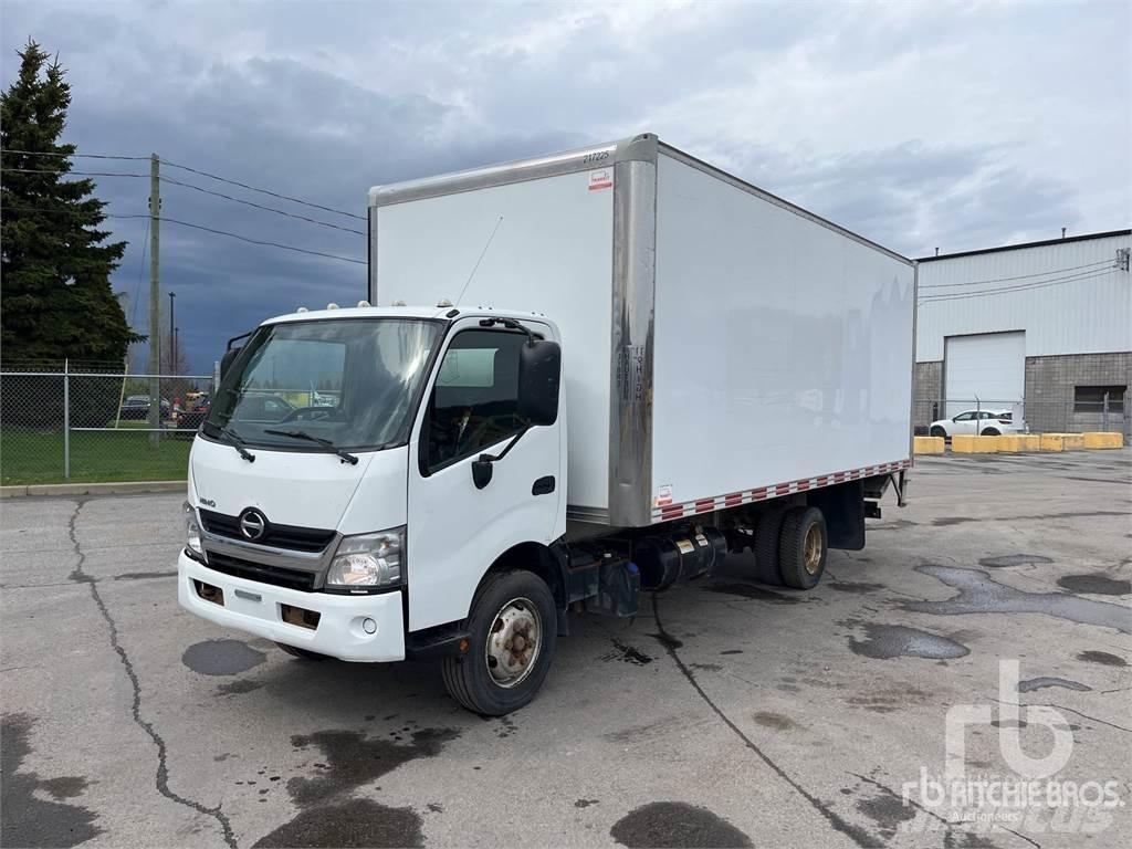 Hino 195 パネルバン