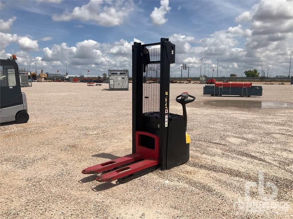 Hyster S1.6 中古パレットラック
