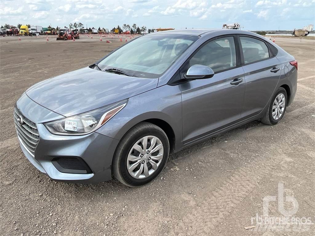 Hyundai ACCENT 自動車