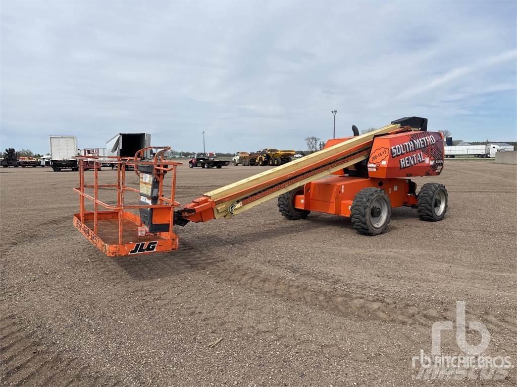 JLG 600S ブームリフト　屈伸型