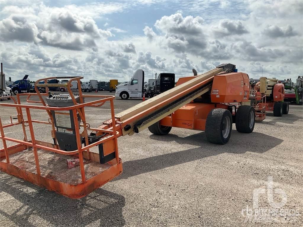 JLG 600S ブームリフト　屈伸型