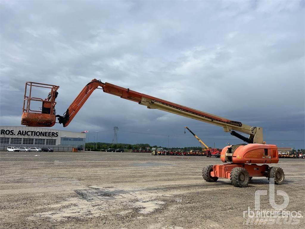 JLG 860SJ ブームリフト　屈伸型