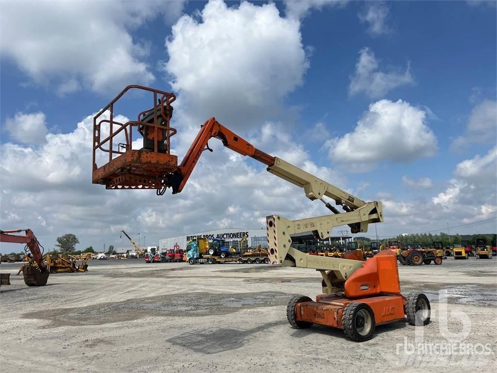 JLG E450AJ ブームリフト　屈伸型