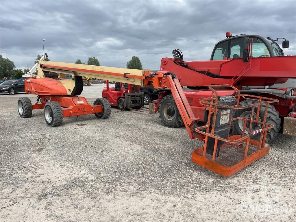 JLG E600JP ブームリフト　屈伸型
