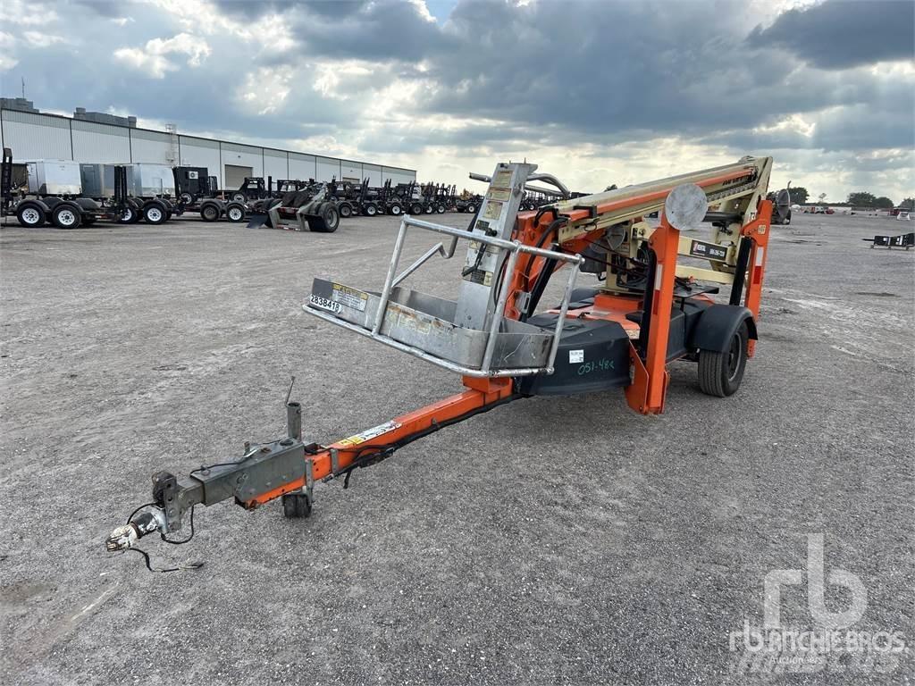 JLG T-350 ブームリフト　屈伸型