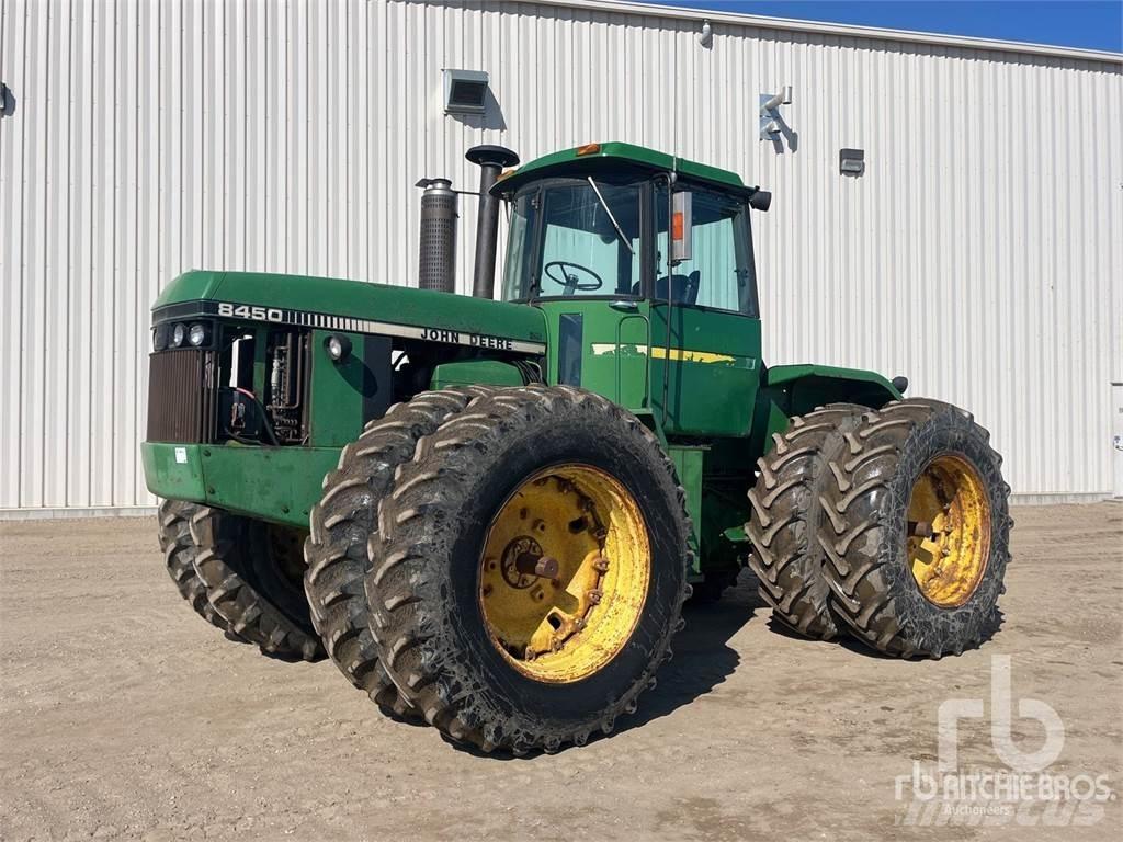John Deere 8450 トラクター