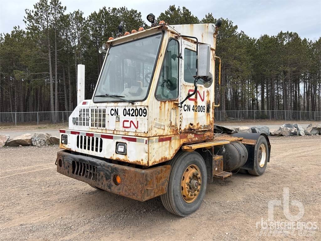 Kalmar 4X2 中古トラクターヘッド | トレーラーヘッド