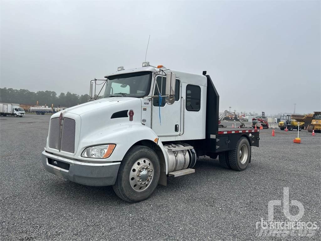 Kenworth T-370 平ボディー