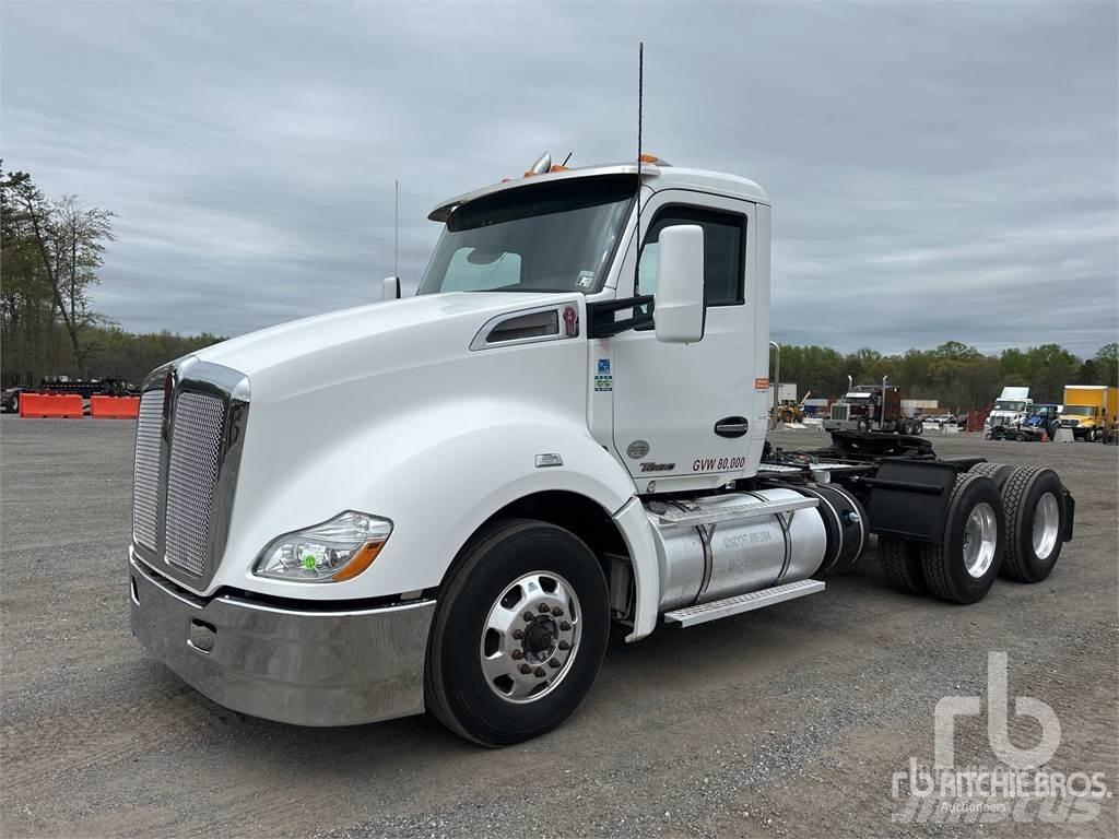 Kenworth T-680 中古トラクターヘッド | トレーラーヘッド
