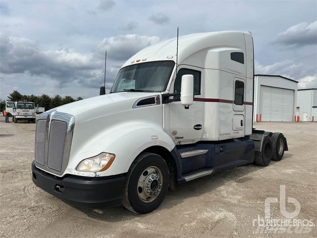 Kenworth T680 中古トラクターヘッド | トレーラーヘッド