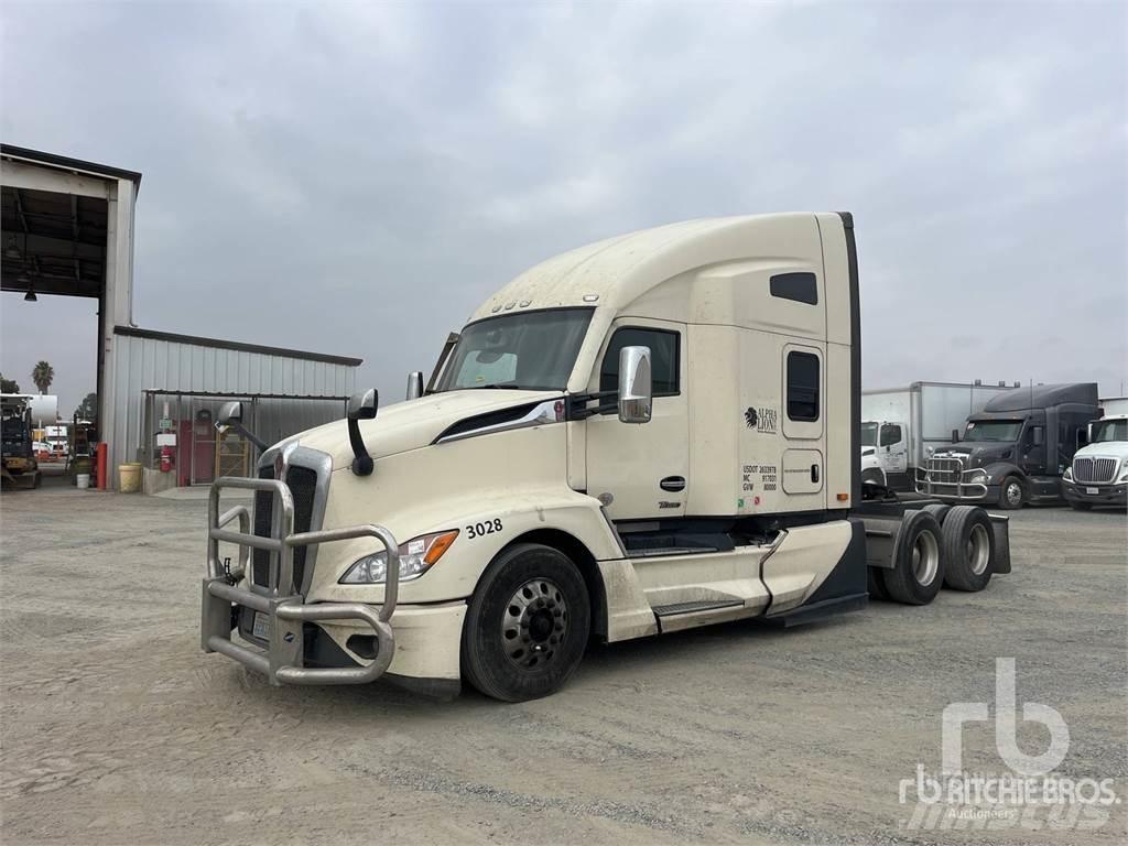 Kenworth T680 中古トラクターヘッド | トレーラーヘッド