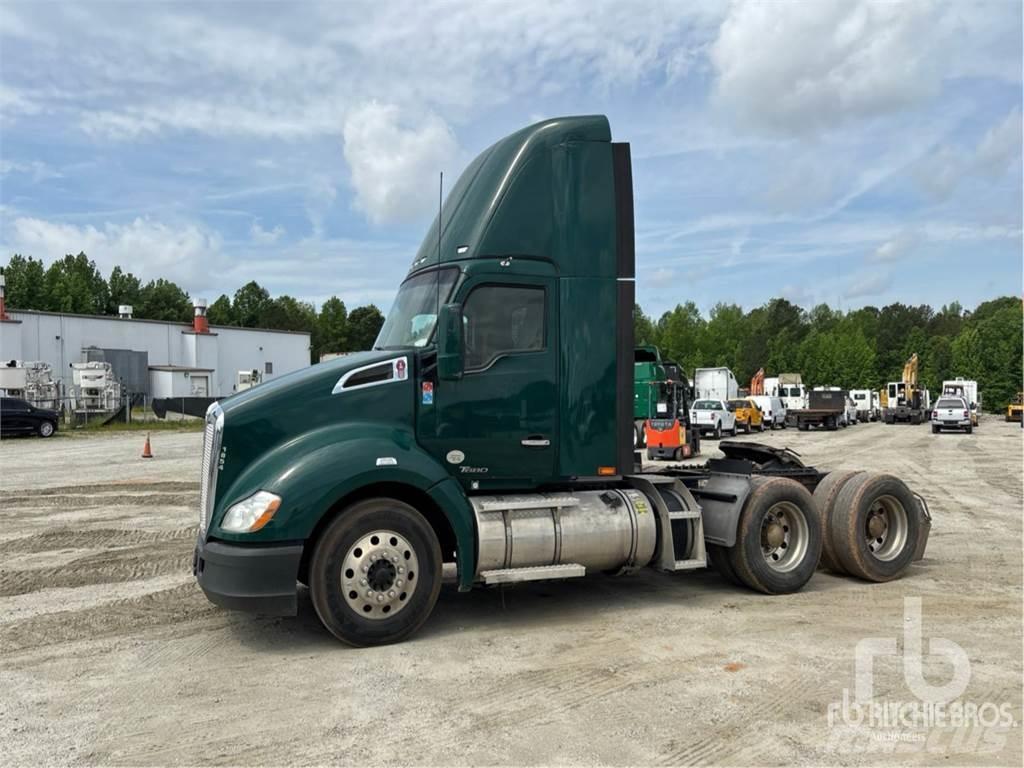 Kenworth T680 中古トラクターヘッド | トレーラーヘッド