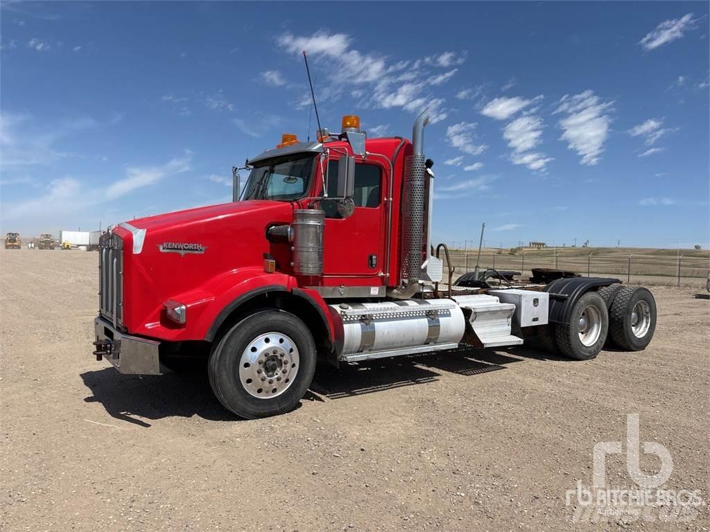 Kenworth T800 中古トラクターヘッド | トレーラーヘッド