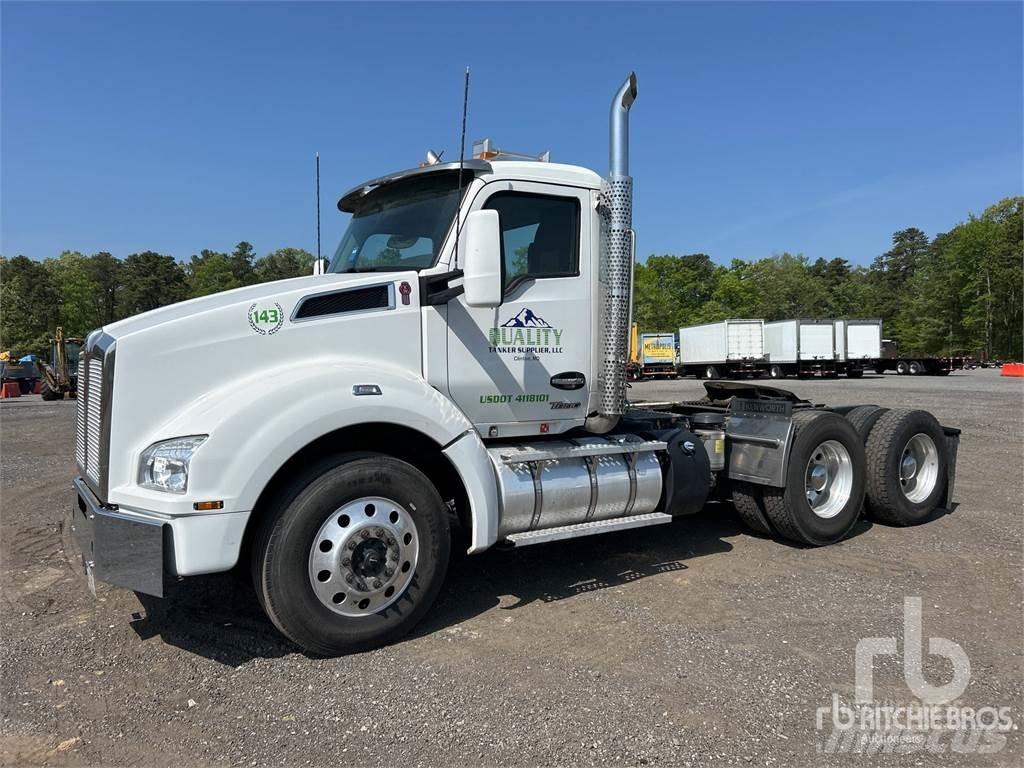 Kenworth T880 中古トラクターヘッド | トレーラーヘッド