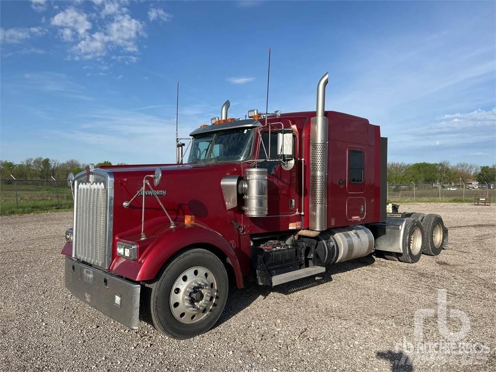 Kenworth W900 中古トラクターヘッド | トレーラーヘッド