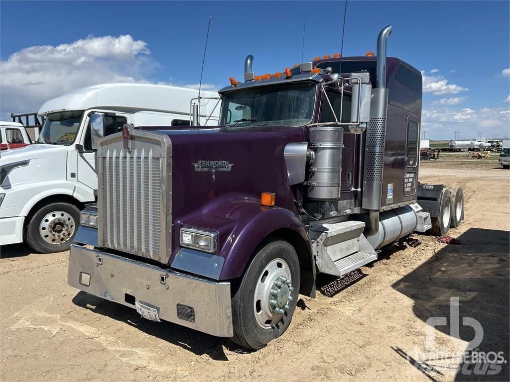 Kenworth W900 中古トラクターヘッド | トレーラーヘッド