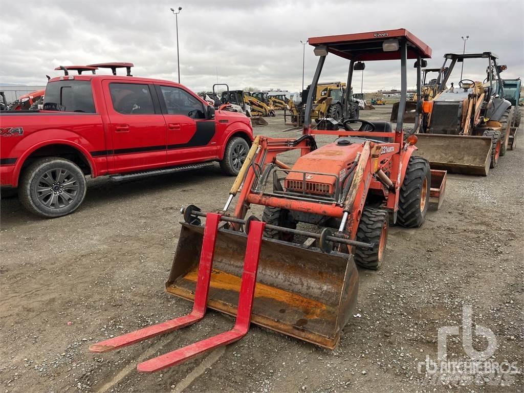 Kubota B21 コンパクトトラクター