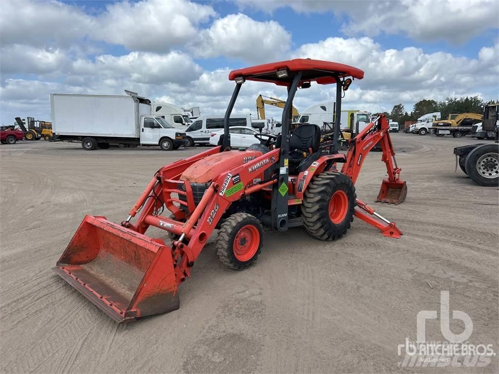 Kubota B26 バックホーローダー
