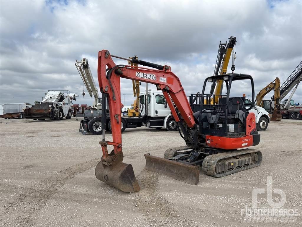 Kubota KX040-4 ミニ油圧ショベル 7t以下（ミニユンボ・ミニディガー）