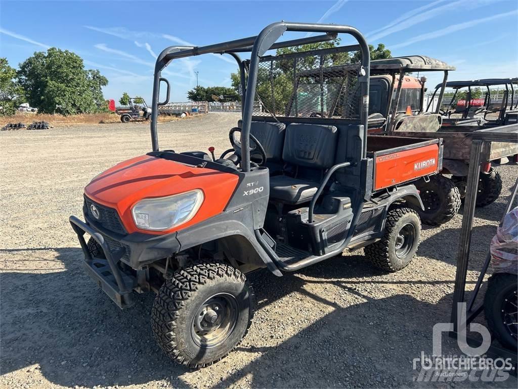 Kubota RTV-X900 ユーティリティー機械