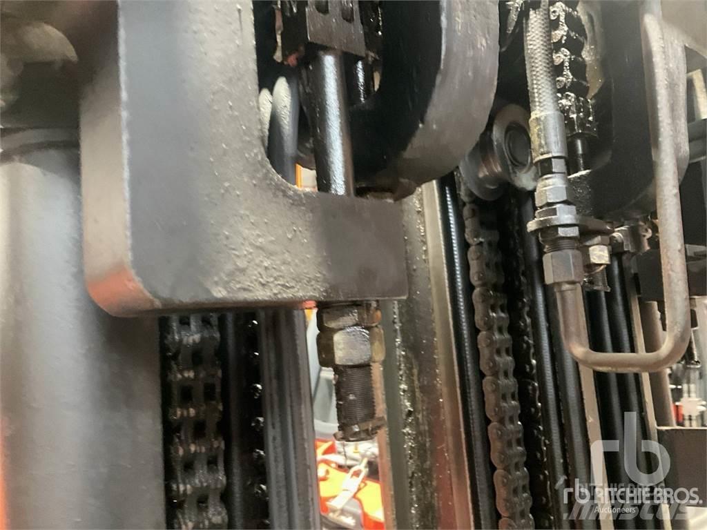 Linde E30S バッテリーフォークリフト