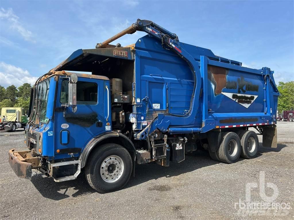 Mack MRU613 塵芥車、パッカー車