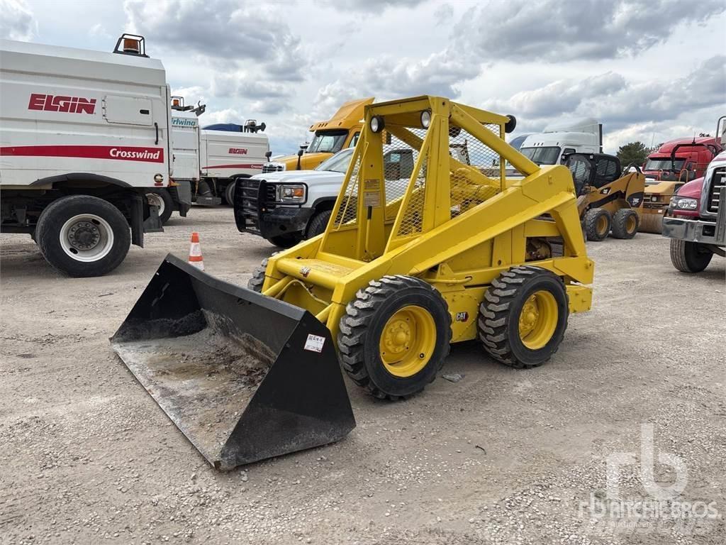 New Holland L35 スキッドステアローダー