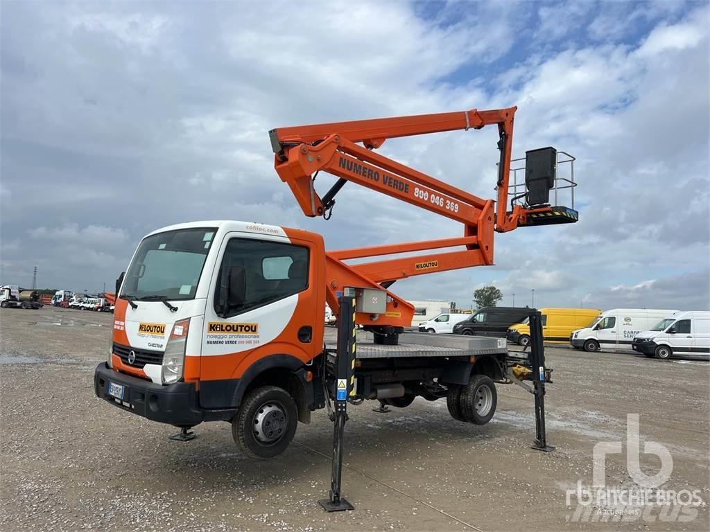 Nissan CABSTAR 高所作業台付トレーラー