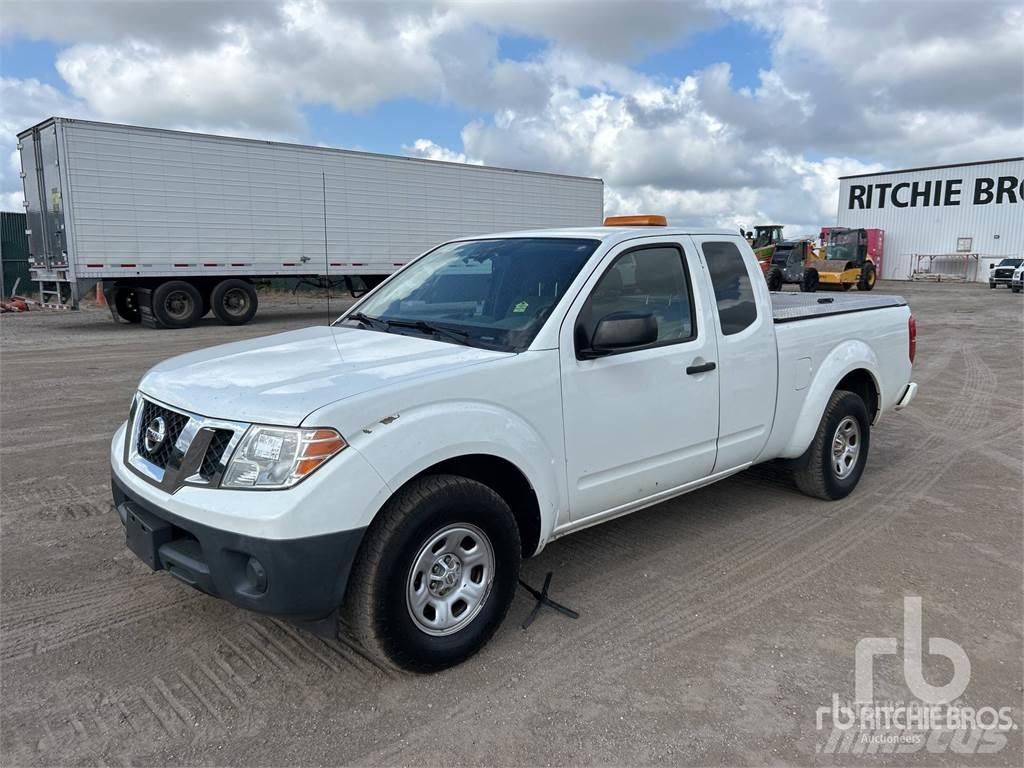 Nissan FRONTIER ピックアップ／ドロップサイド
