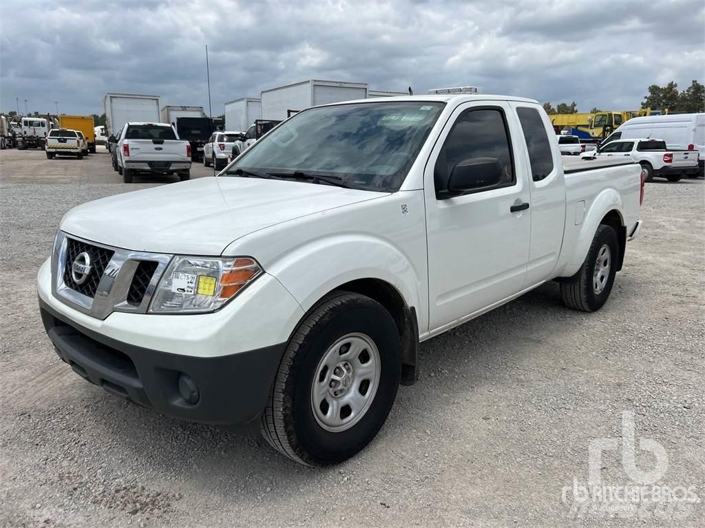 Nissan FRONTIER ピックアップ／ドロップサイド
