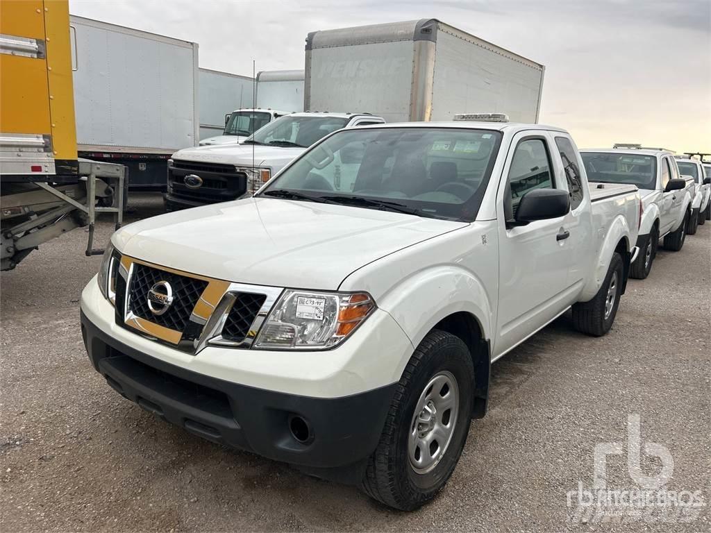 Nissan FRONTIER ピックアップ／ドロップサイド