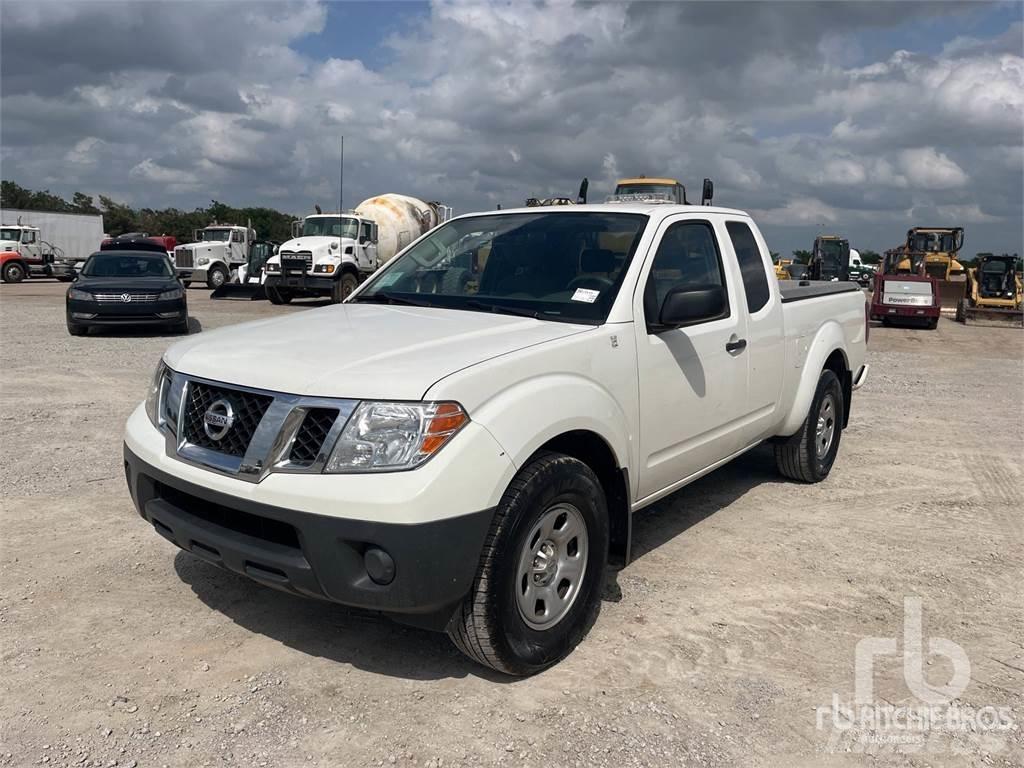 Nissan FRONTIER ピックアップ／ドロップサイド