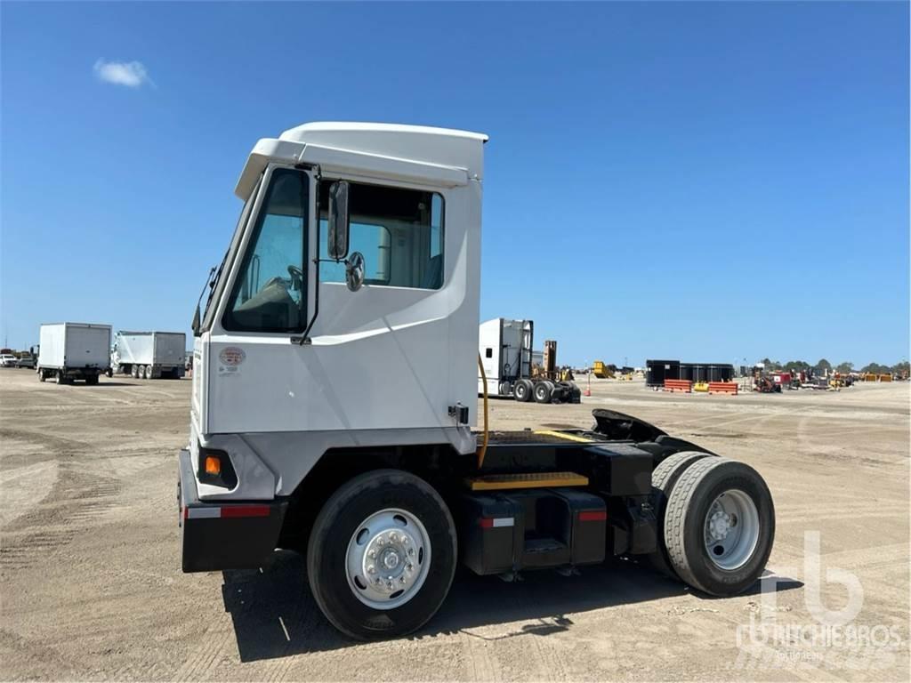 Ottawa 4x2 中古トラクターヘッド | トレーラーヘッド