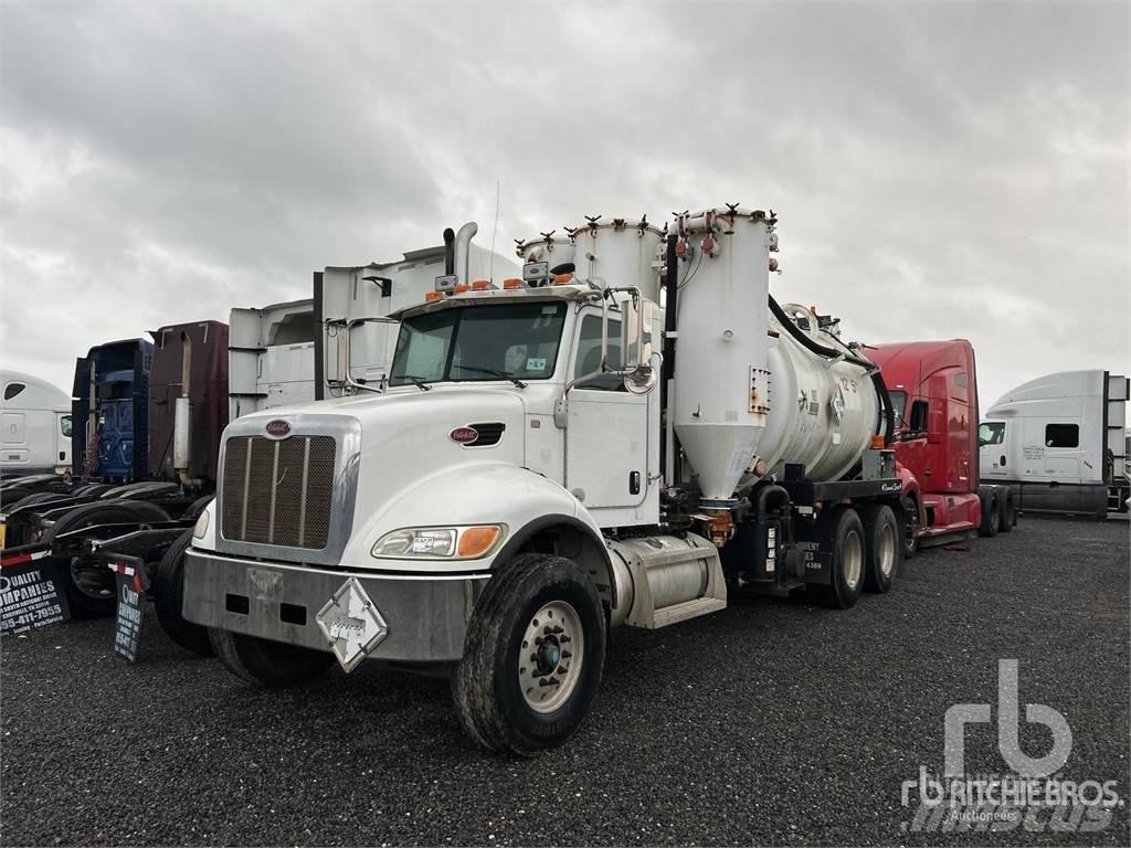 Peterbilt 348 コンバイン／バキュームトラック