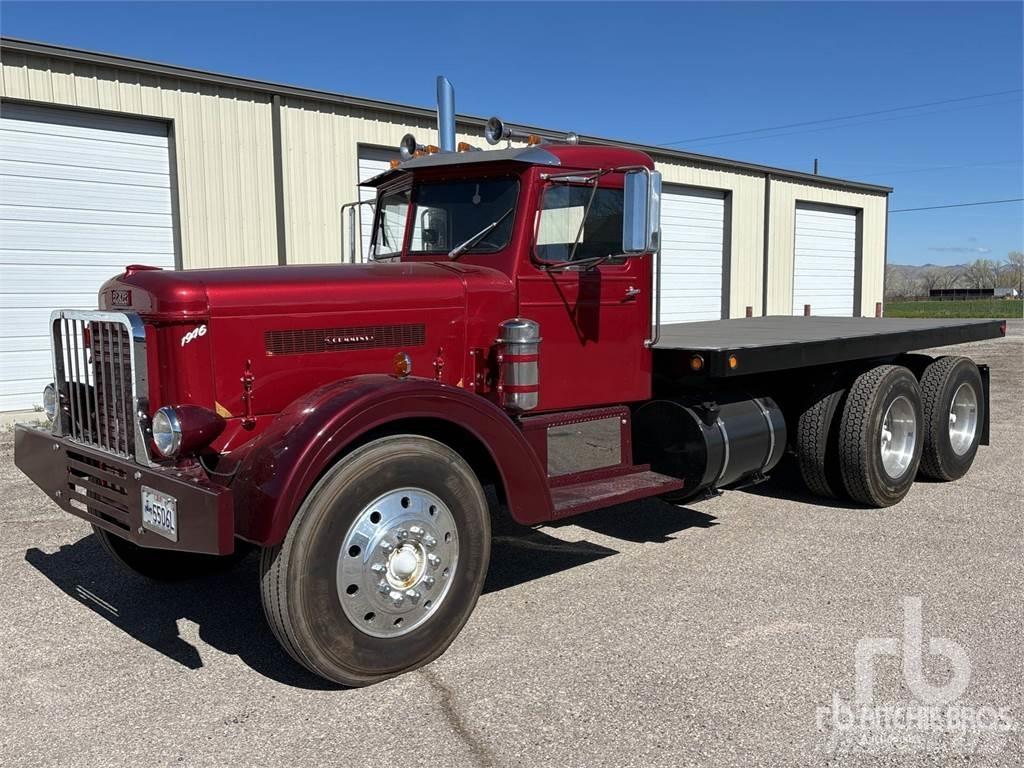 Peterbilt 380 平ボディー