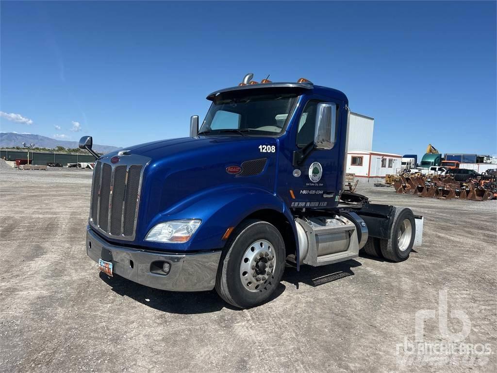 Peterbilt 579 中古トラクターヘッド | トレーラーヘッド