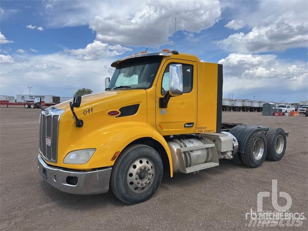 Peterbilt 579 中古トラクターヘッド | トレーラーヘッド