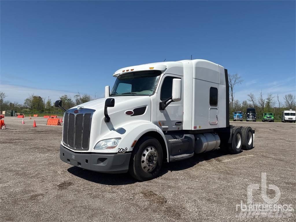 Peterbilt 579 中古トラクターヘッド | トレーラーヘッド