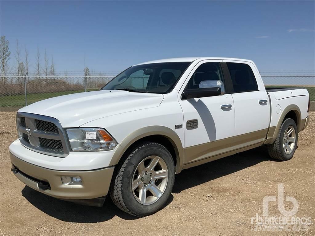 RAM 1500 ピックアップ／ドロップサイド