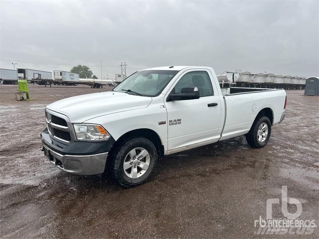 RAM 1500 ピックアップ／ドロップサイド