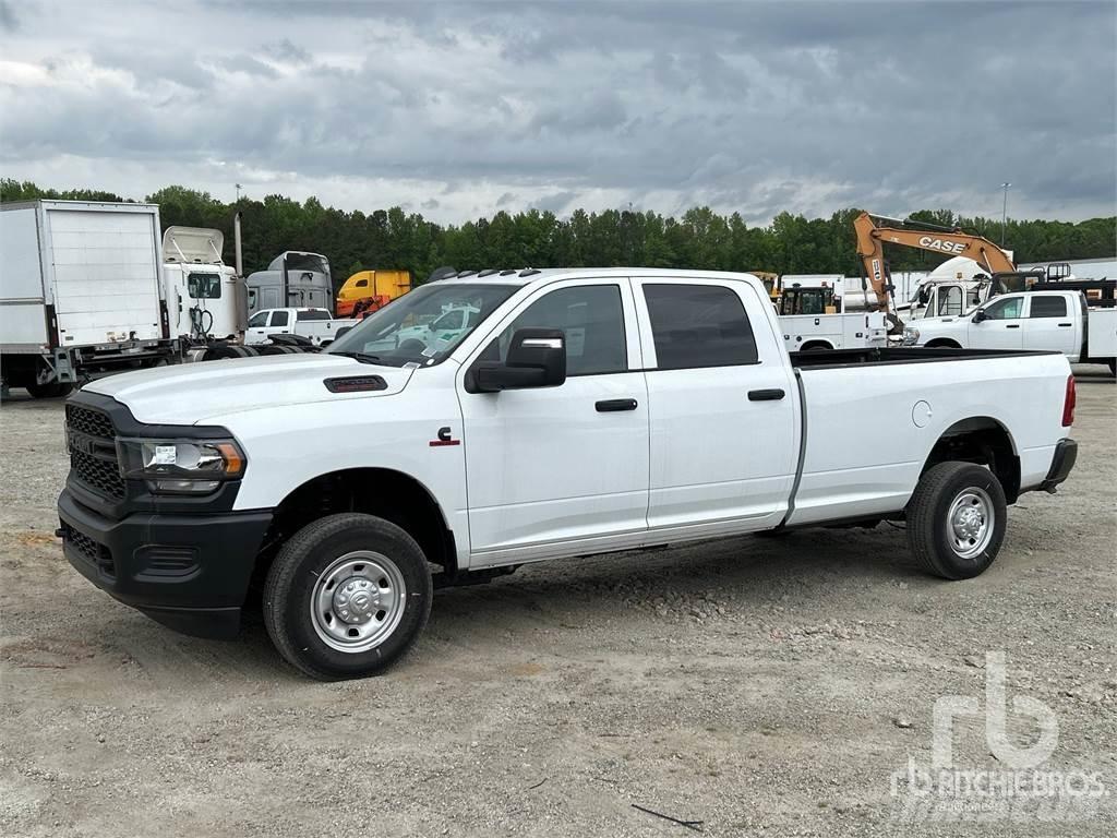 RAM 2500 ピックアップ／ドロップサイド
